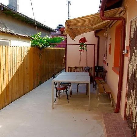 Casa Cu Castan Homestay
